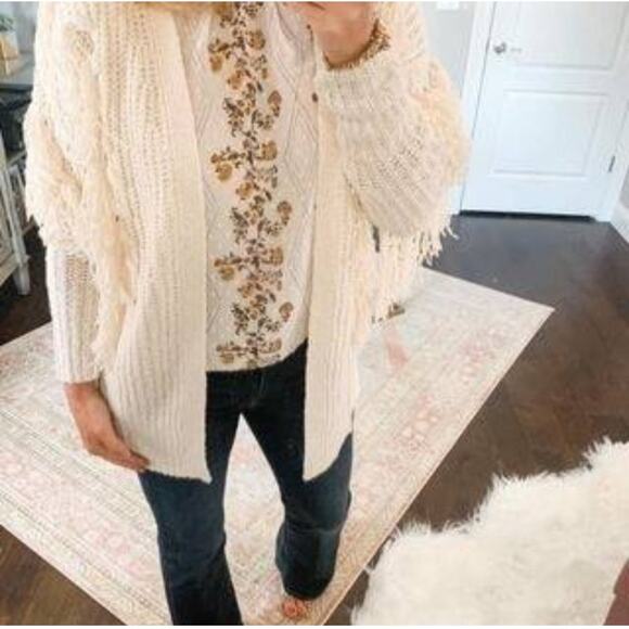 Matilda Jane Good Hart Southern Charm Sweater Cardigan in Cream‎ Size XS - Picture 3 of 12